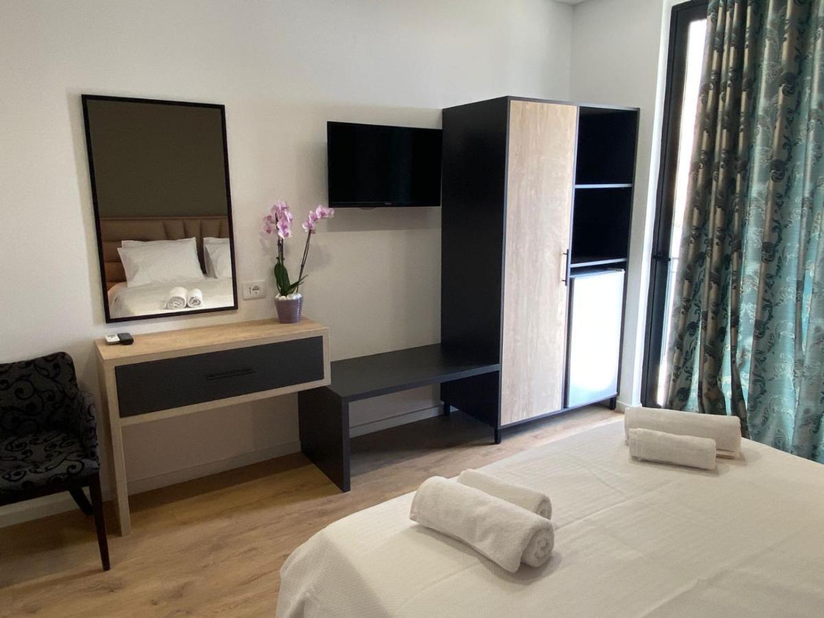 Augusto Rooms Саранда Экстерьер фото